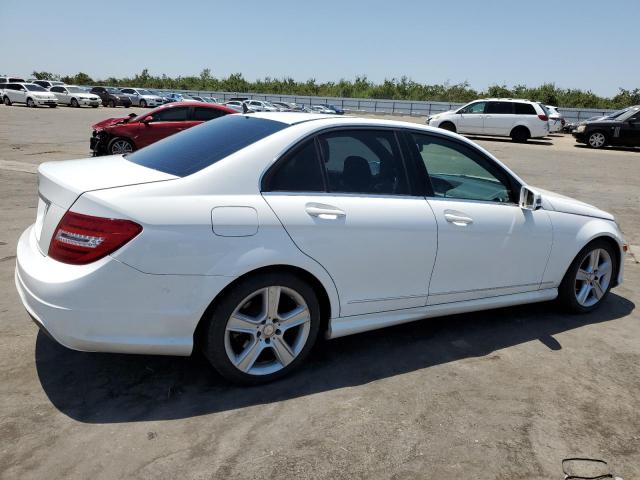 VIN WDDGF4HB7DR292490 2013 Mercedes-Benz C-Class, 250 no.3