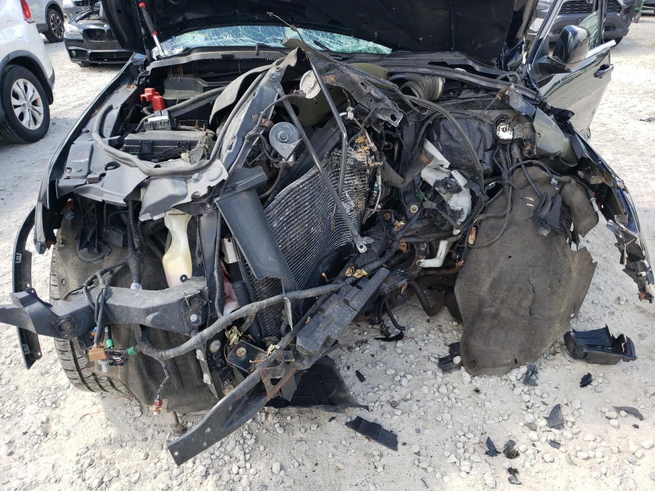 1C4RJFAG3CC304669 2012 Jeep Grand Cherokee Laredo