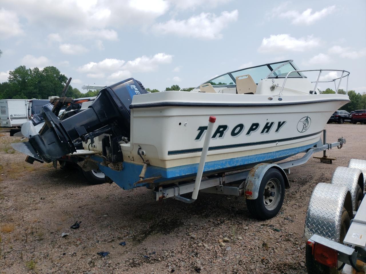 Lot #2878917681 2000 BAYL BOAT