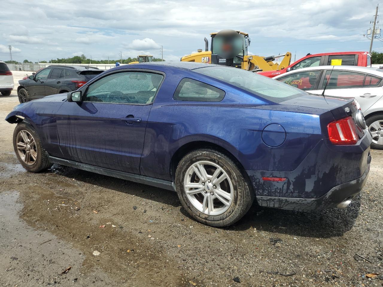 1ZVBP8AM7B5164448 2011 Ford Mustang