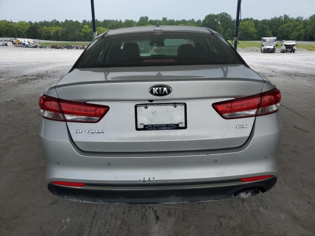 5XXGU4L31JG204399 2018 Kia Optima Ex