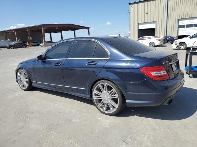 VIN WDDGF4HB4DA828620 2013 Mercedes-Benz C-Class, 250 no.2