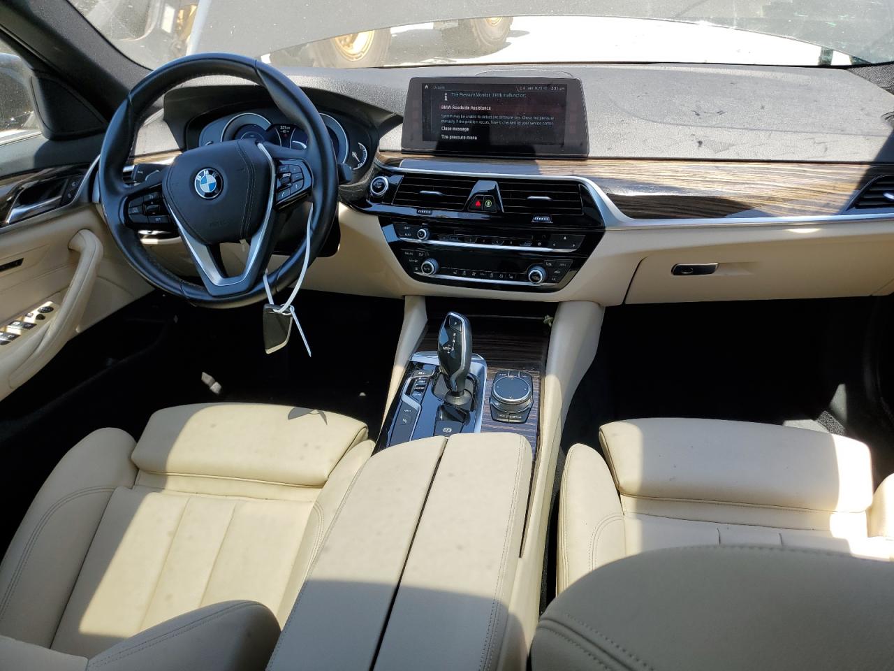 WBAJA9C50JB251035 2018 BMW 530E