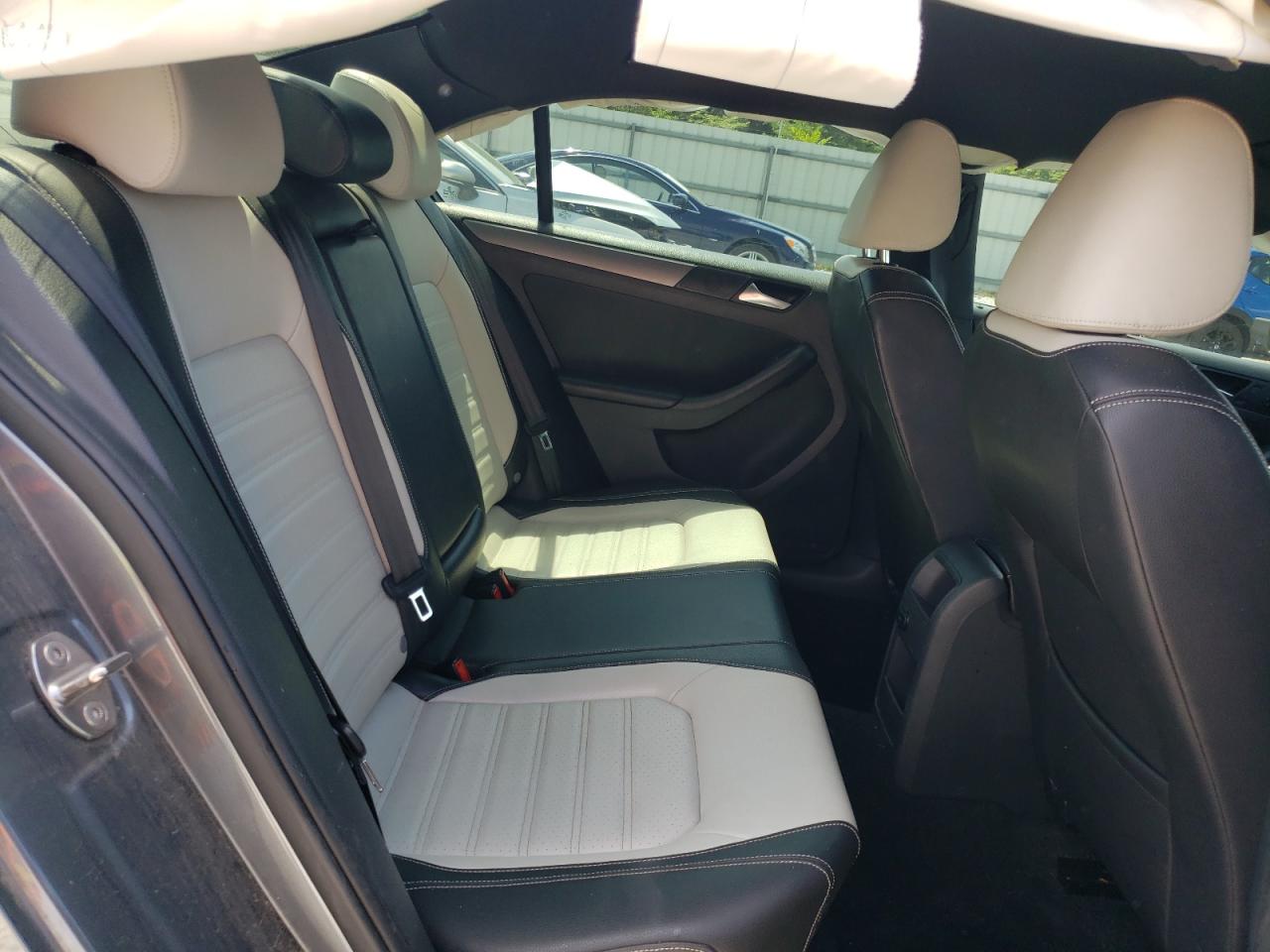 3VWD17AJ0GM237820 2016 Volkswagen Jetta Sport