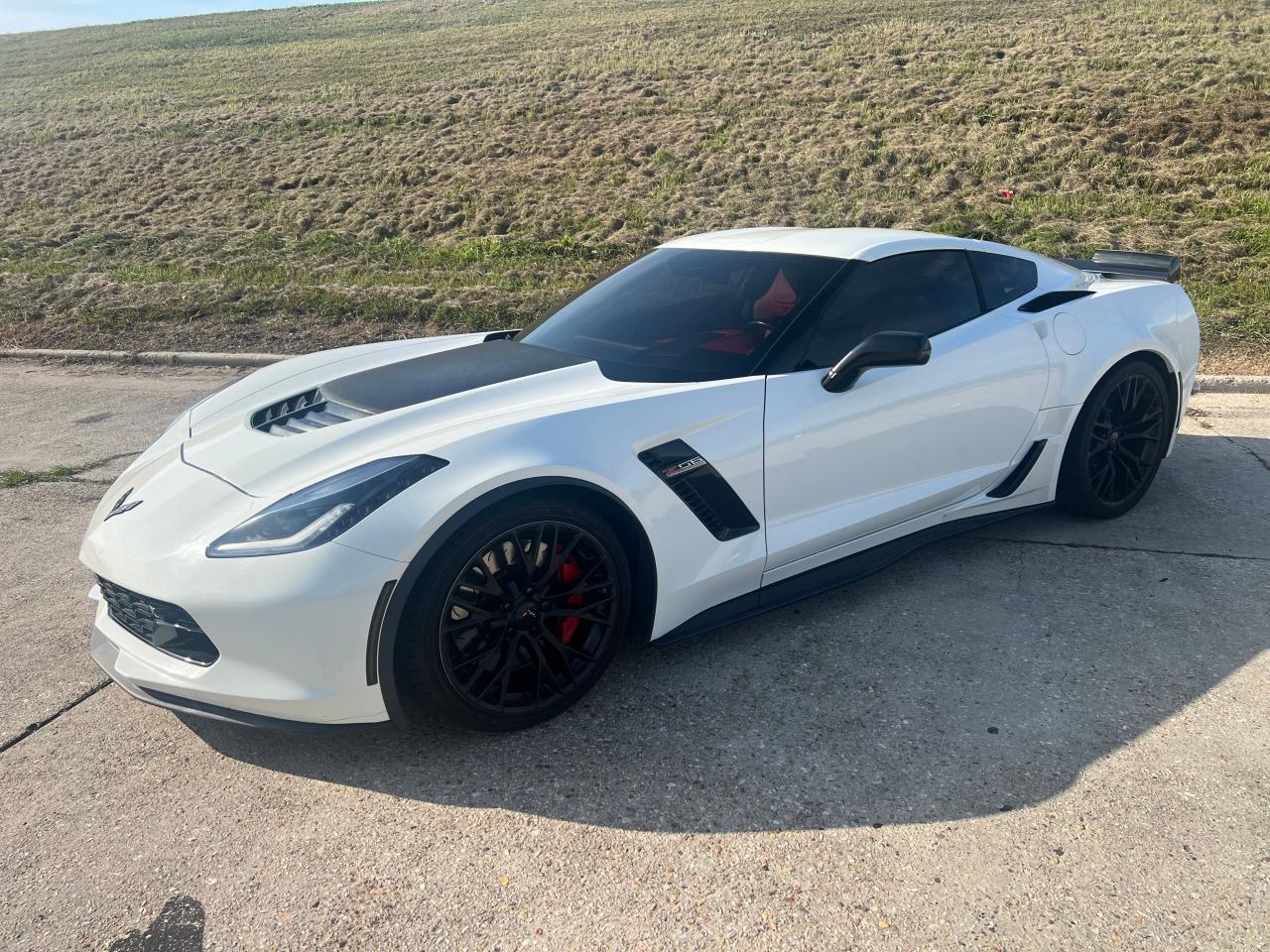 2016 Chevrolet Corvette Z06 2Lz vin: 1G1YS2D62G5602184