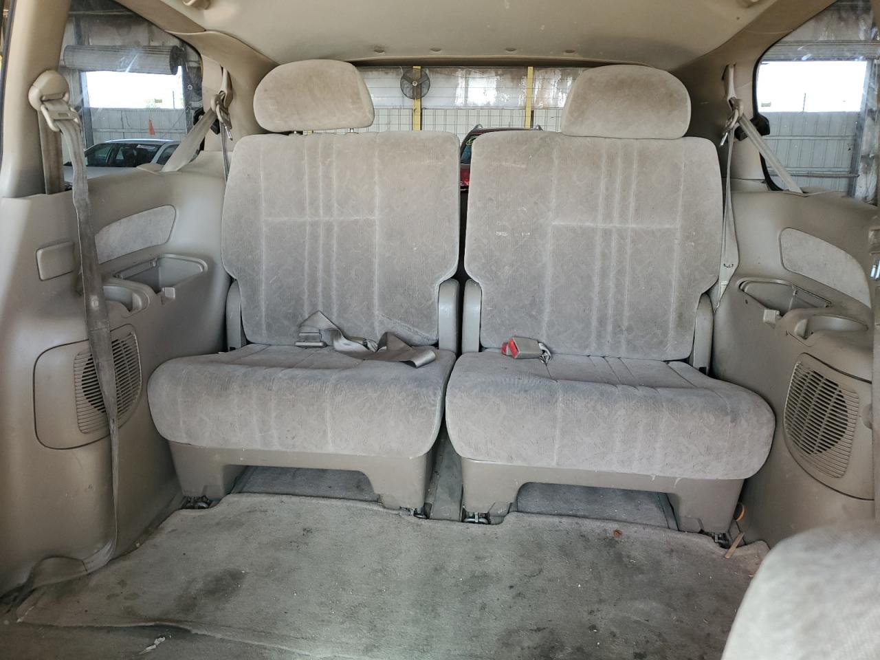 4T3ZF13C6XU127892 1999 Toyota Sienna Le