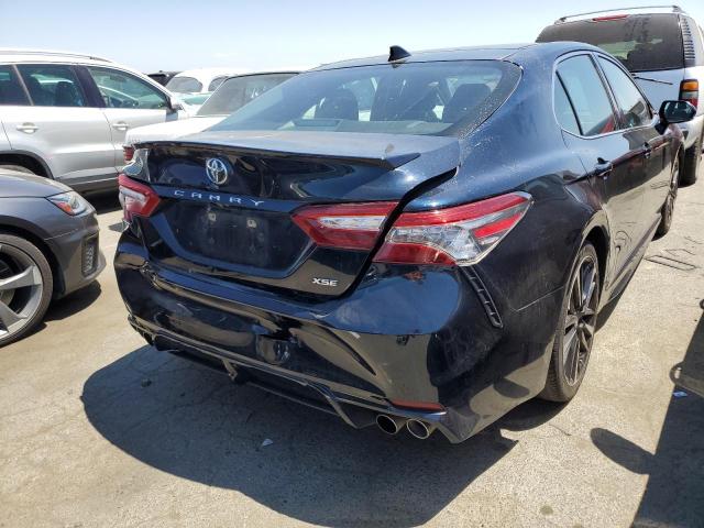 VIN 4T1B61HK2JU626089 2018 Toyota Camry, Xse no.3