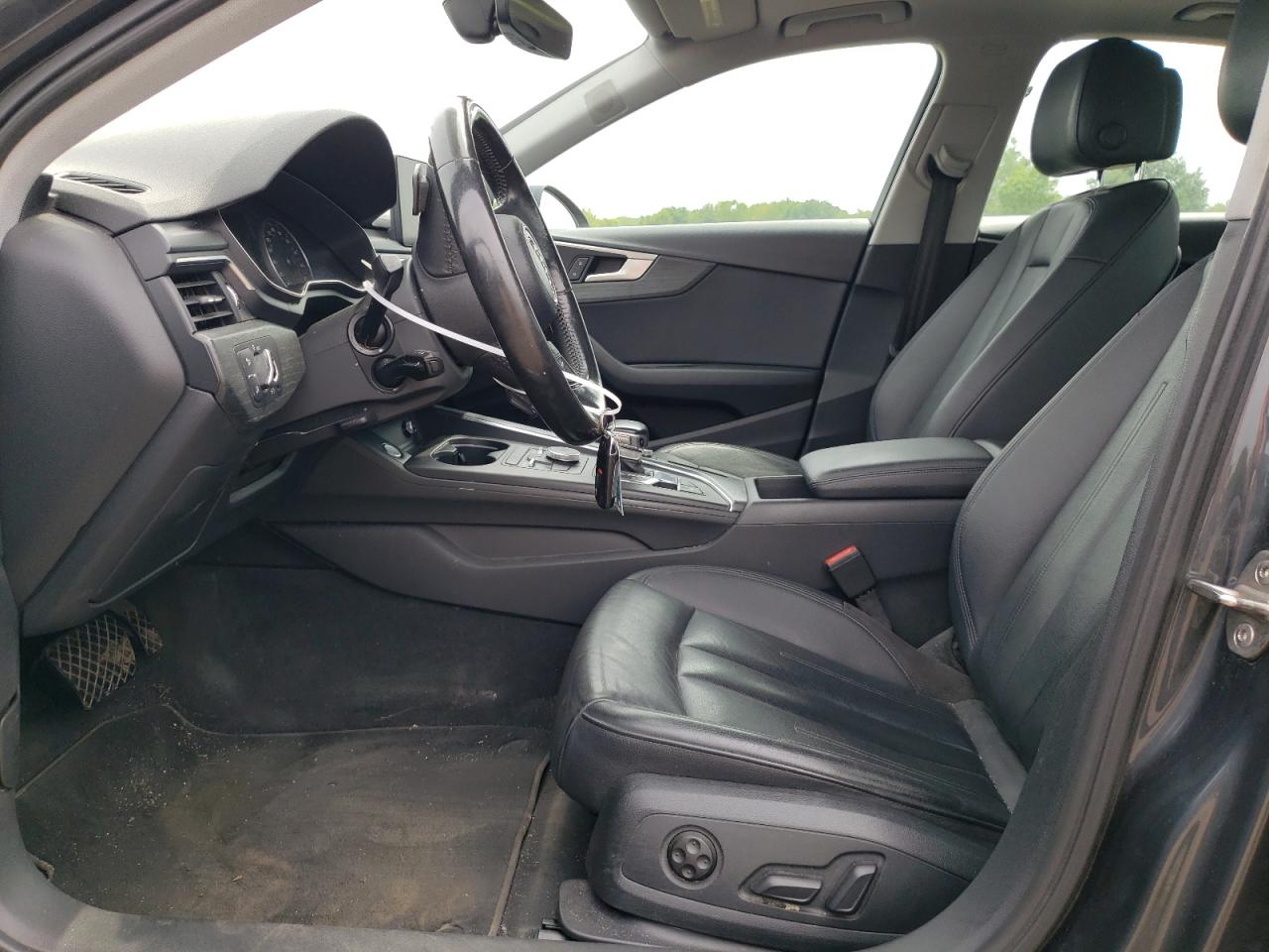 WAUENAF41HN014976 2017 Audi A4 Premium Plus