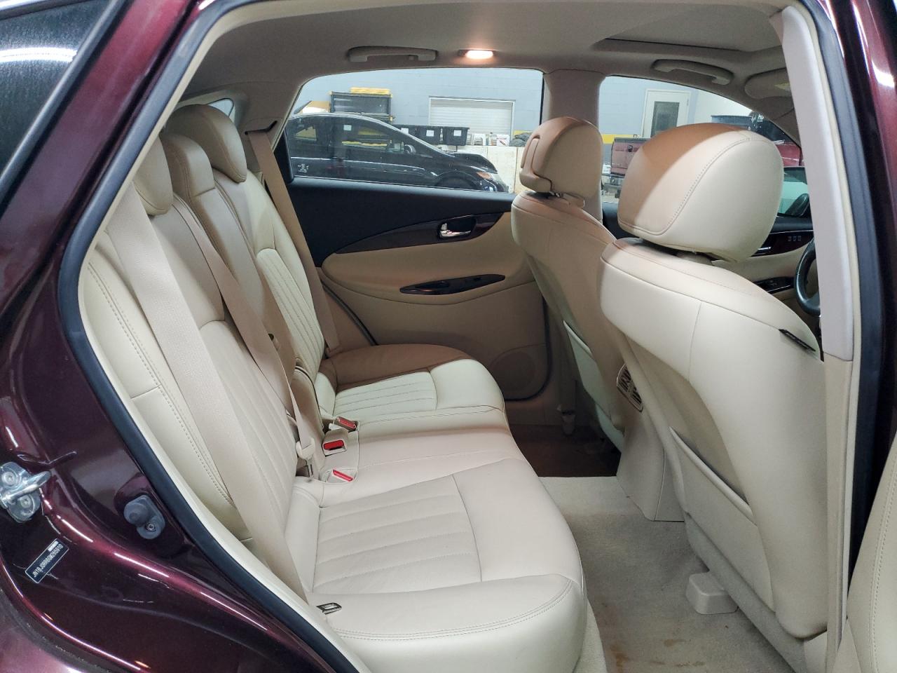 JN1BJ0RR6GM265910 2016 Infiniti Qx50