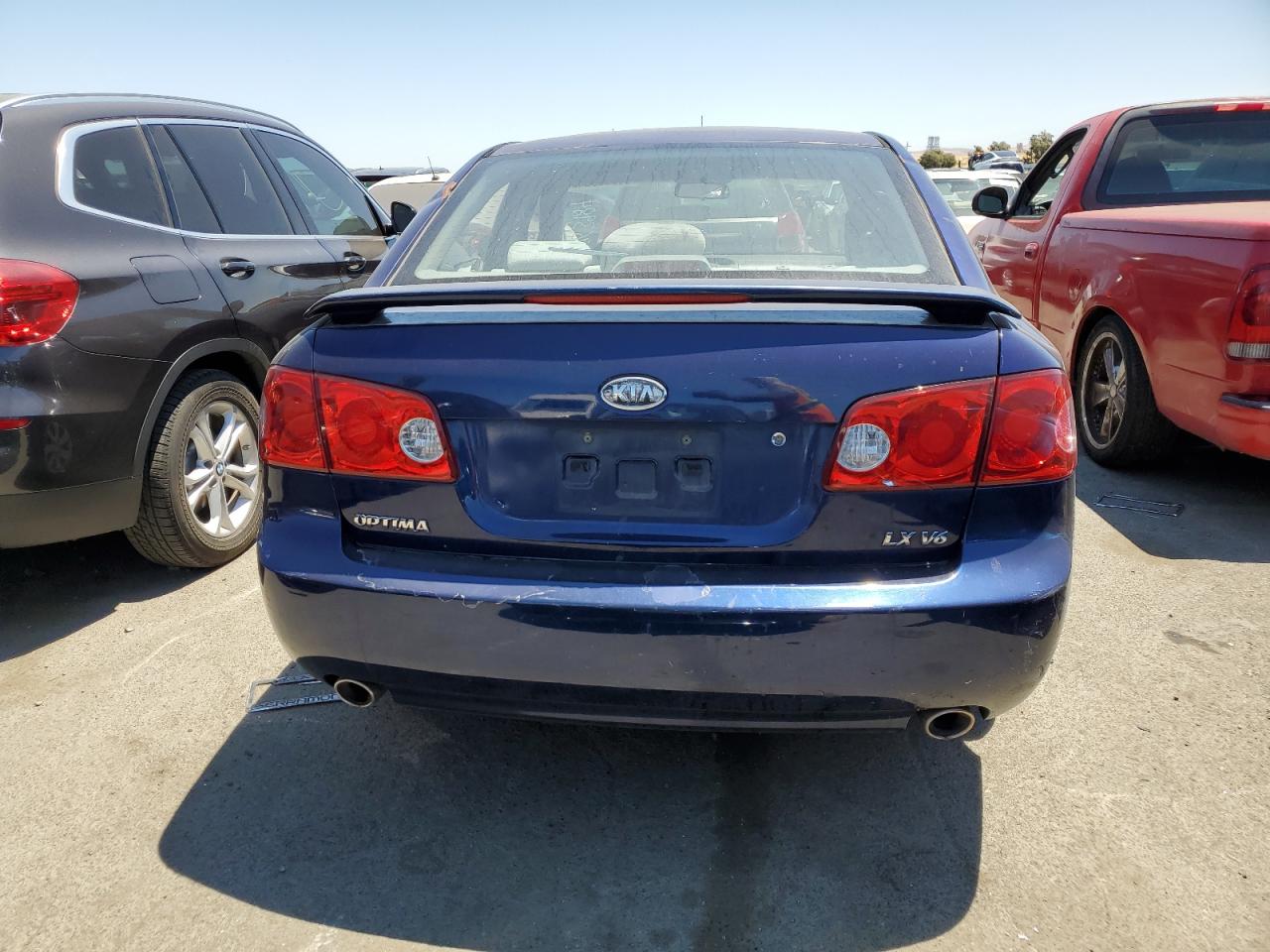 KNAGE124X85198622 2008 Kia Optima Lx