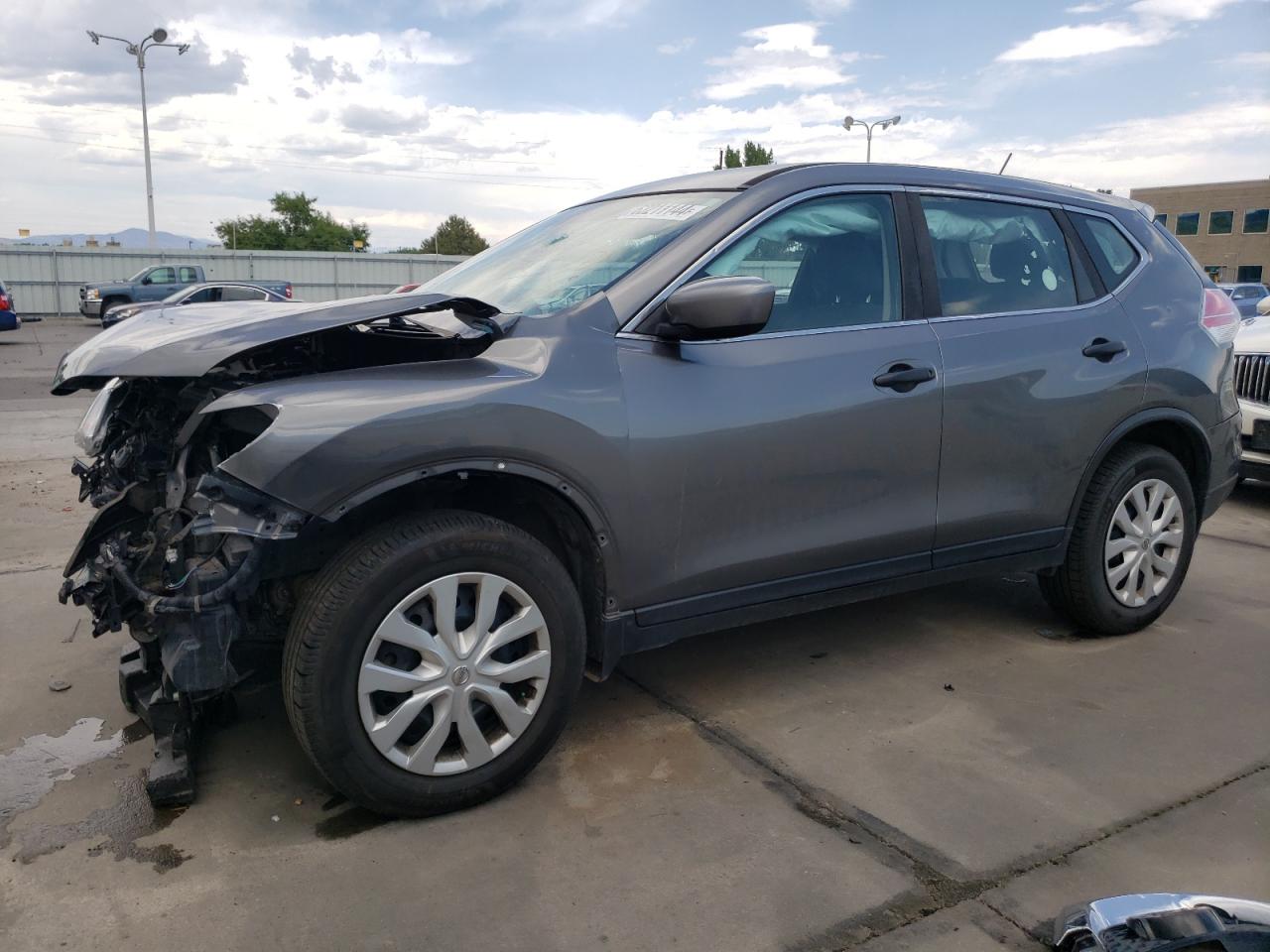 Lot #2977264209 2016 NISSAN ROGUE S