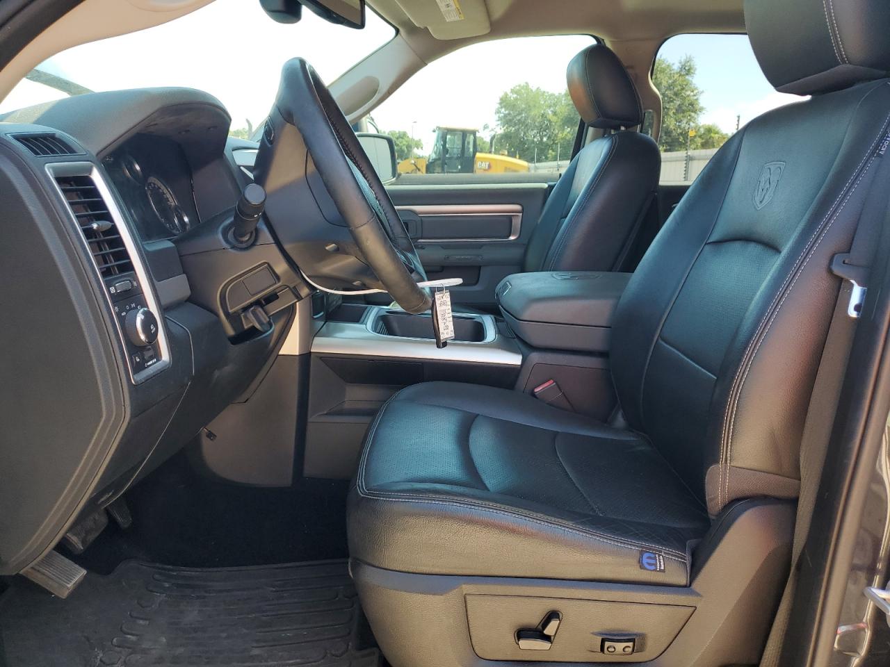 1C6RR6LT0GS159791 2016 Ram 1500 Slt