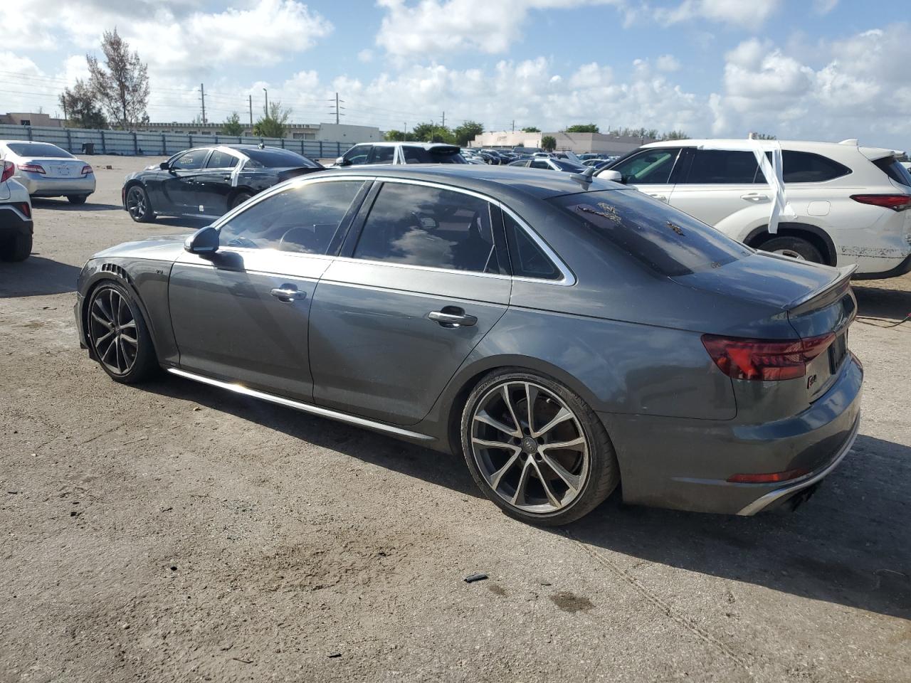 WAUB4AF44JA095278 2018 Audi S4 Premium Plus