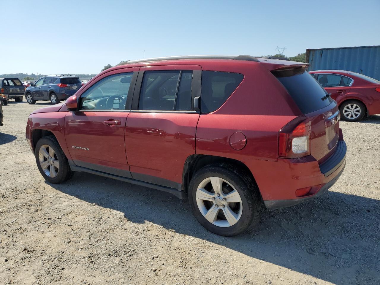 2016 Jeep Compass Latitude vin: 1C4NJCEA4GD640852