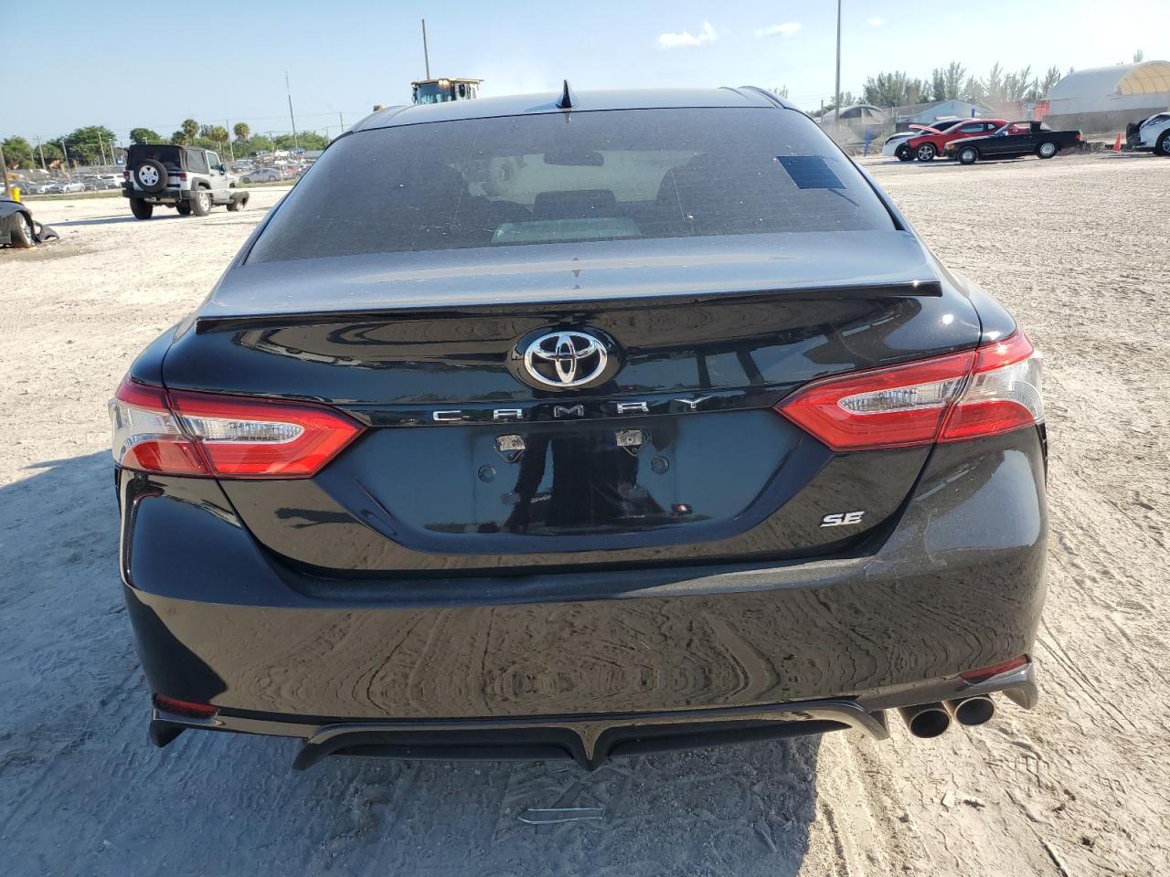 2019 Toyota Camry L vin: 4T1B11HK5KU799878