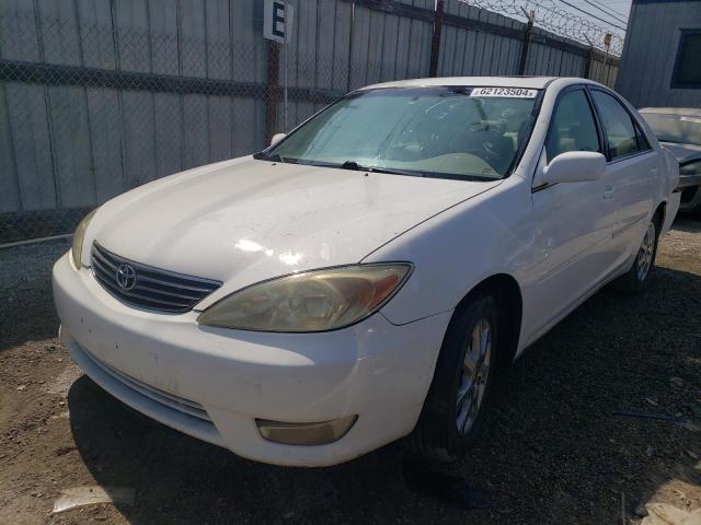 2005 Toyota Camry Le VIN: 4T1BF32K95U097976 Lot: 62123504