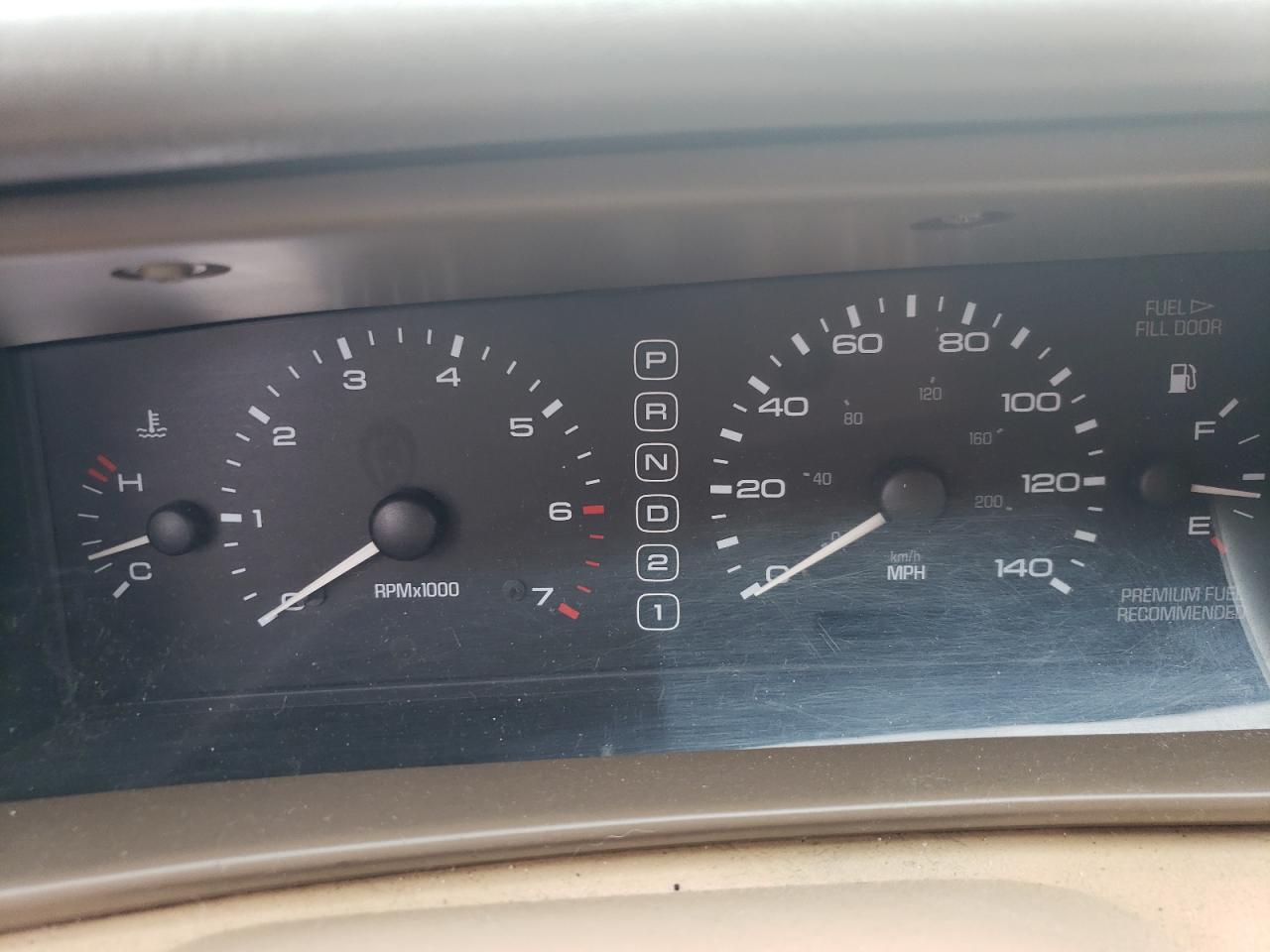 1LNLM92VXVY615724 1997 Lincoln Mark Viii Lsc