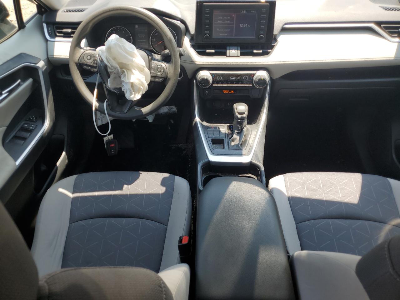 JTMP1RFV4KD003935 2019 Toyota Rav4 Xle