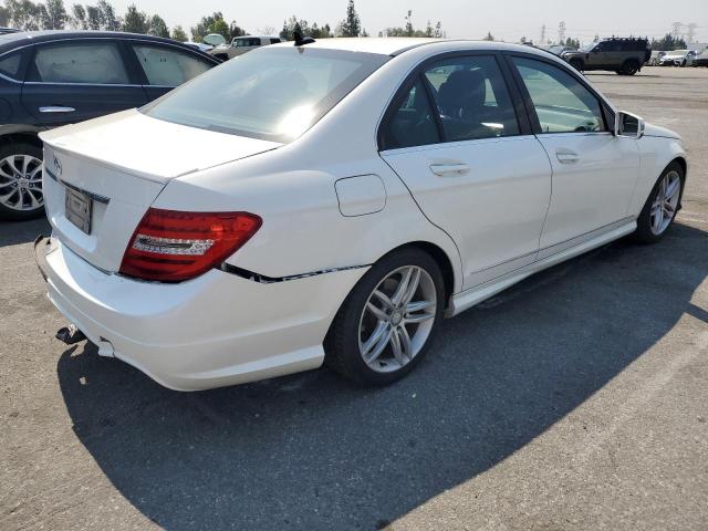 VIN WDDGF4HB1DR270596 2013 Mercedes-Benz C-Class, 250 no.3