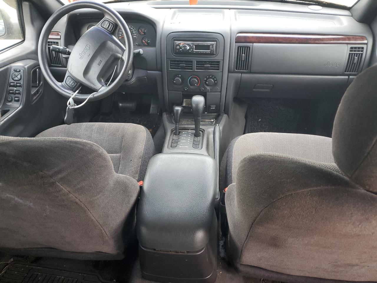 1J4GW48S7YC324741 2000 Jeep Grand Cherokee Laredo