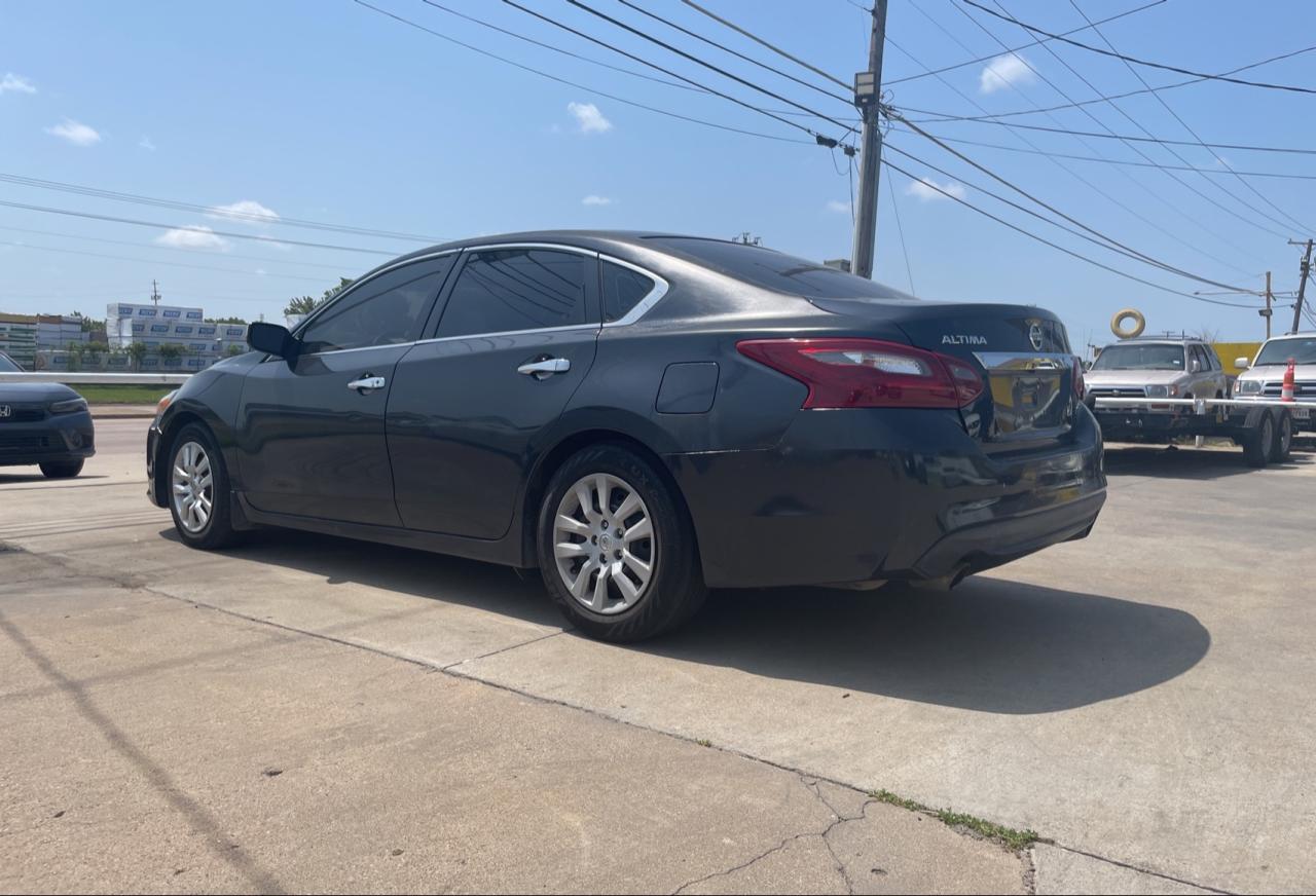 2018 Nissan Altima 2.5 vin: 1N4AL3AP0JC111114