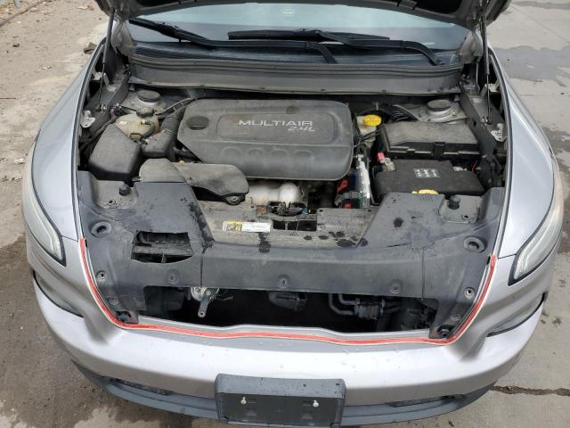 2015 Jeep Cherokee Latitude VIN: 1C4PJMCB2FW639177 Lot: 61324154