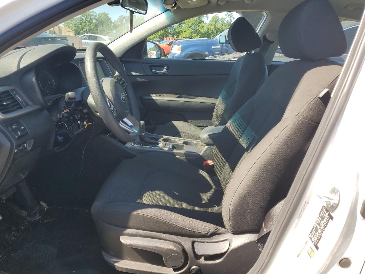 5XXGT4L36LG441623 2020 Kia Optima Lx