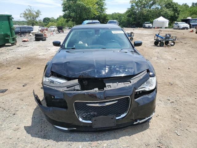 VIN 2C3CCARGXGH136141 2016 Chrysler 300, Limited no.5