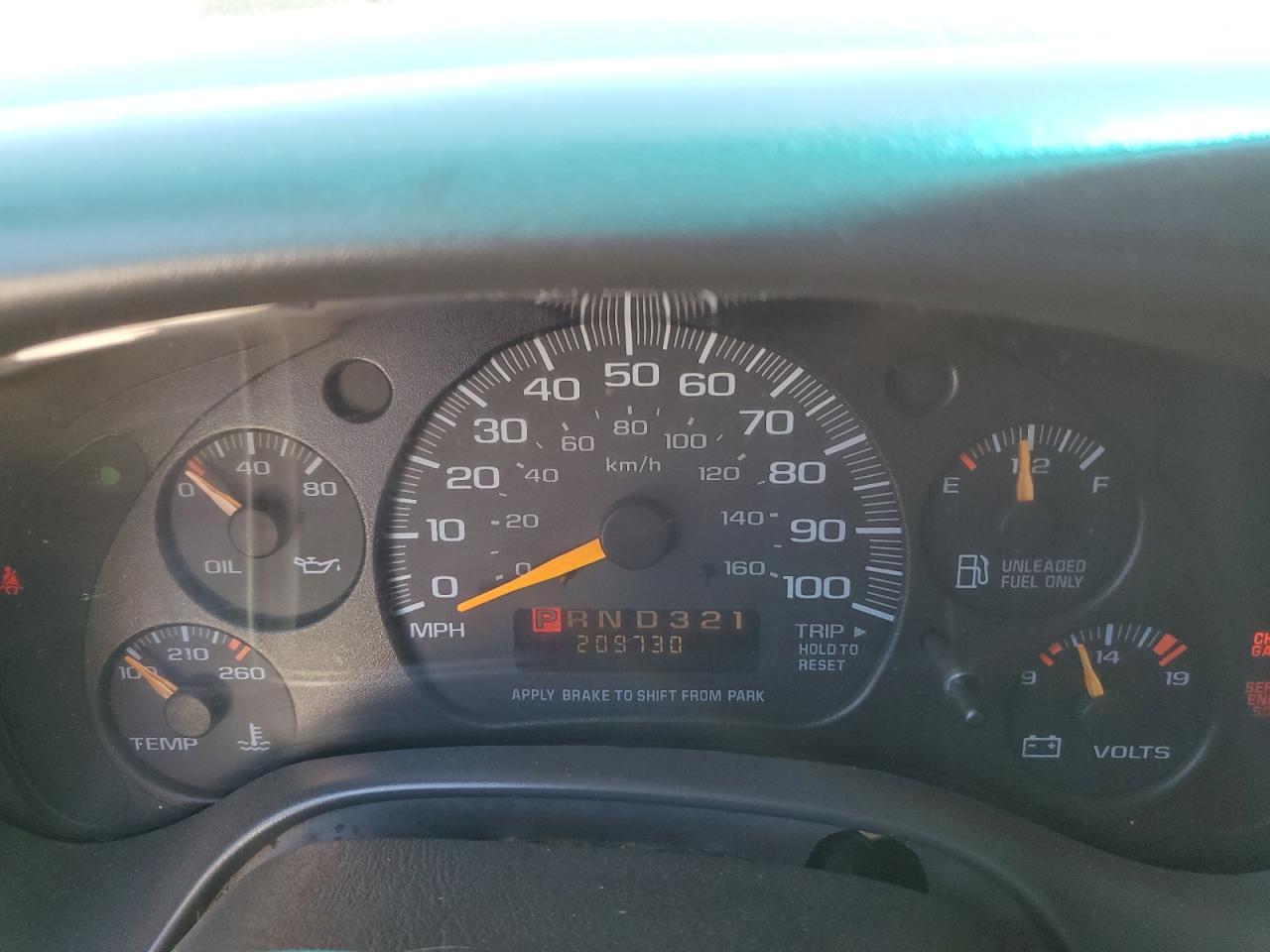 1GBFG15WXY1265107 2000 Chevrolet Express G1500