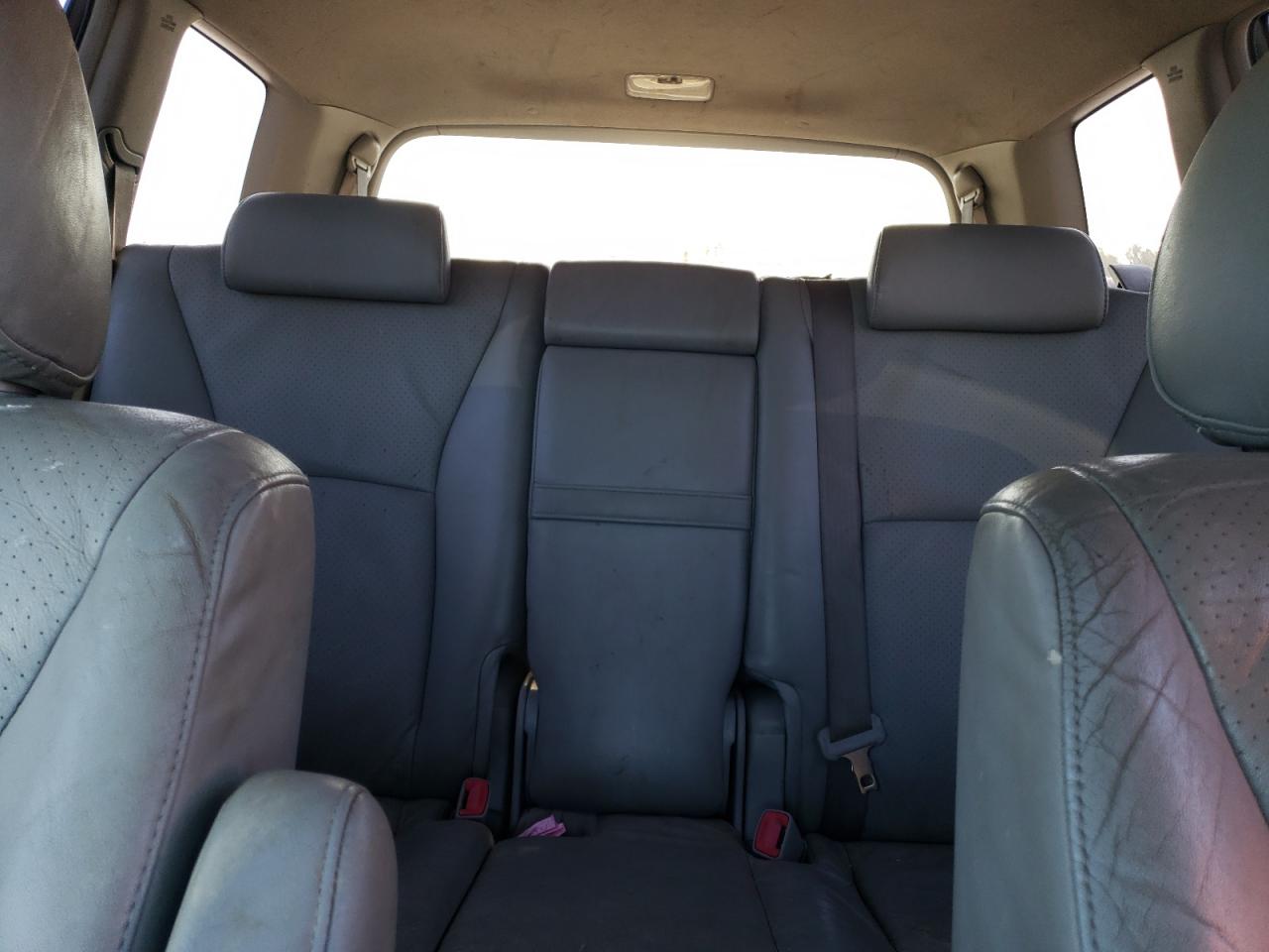 JTEEP21A250094888 2005 Toyota Highlander Limited