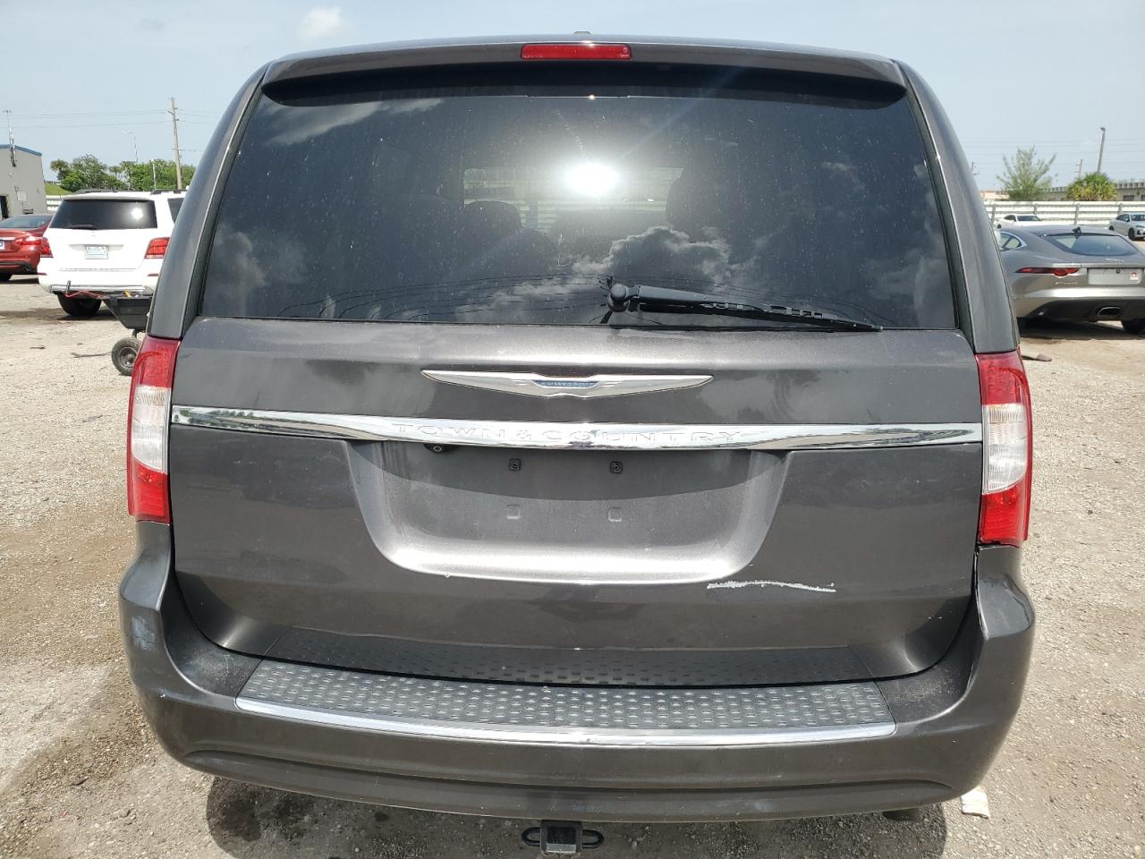 2C4RC1BG8FR609432 2015 Chrysler Town & Country Touring