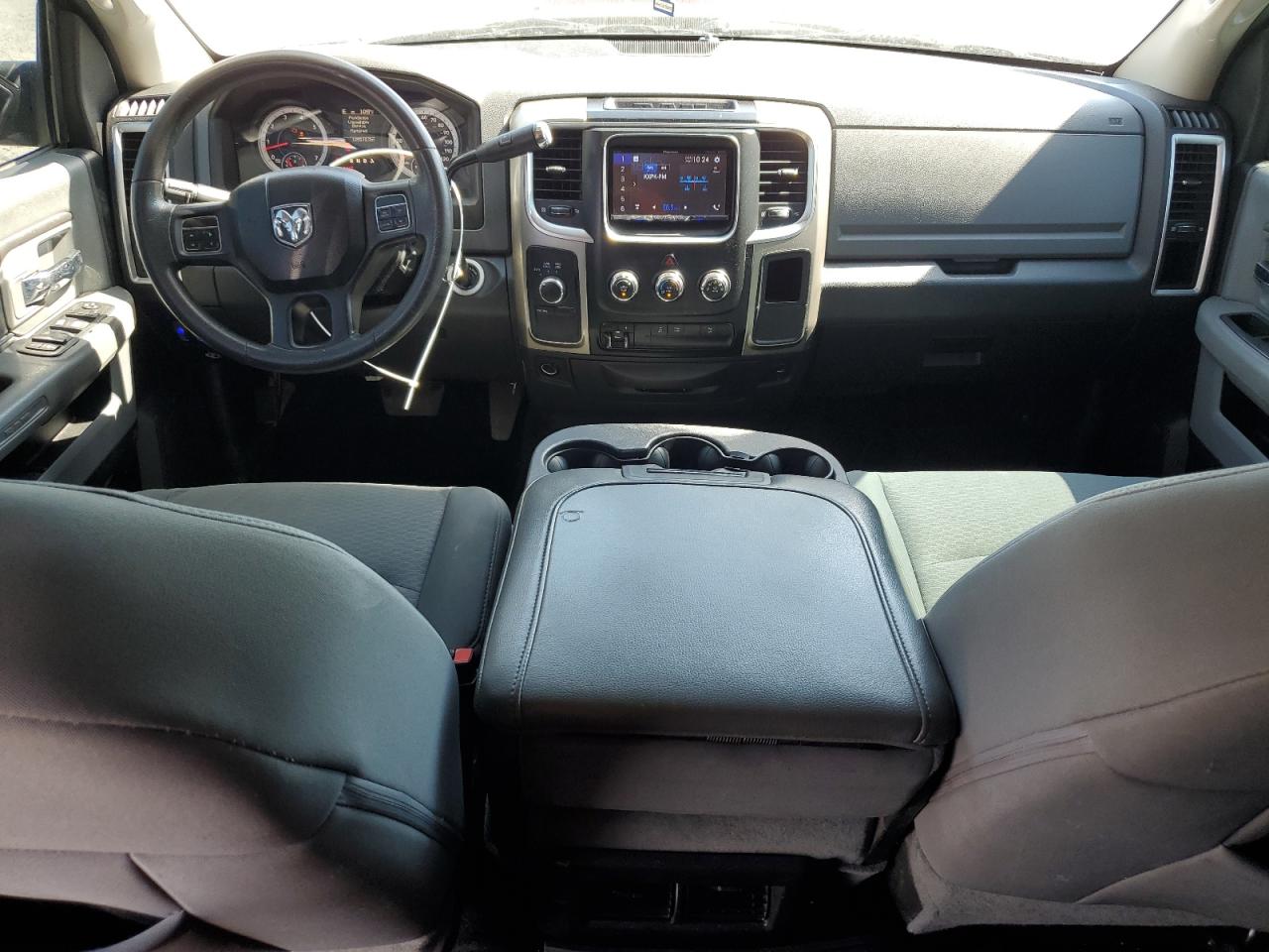 1C6RR7LT5DS561355 2013 Ram 1500 Slt