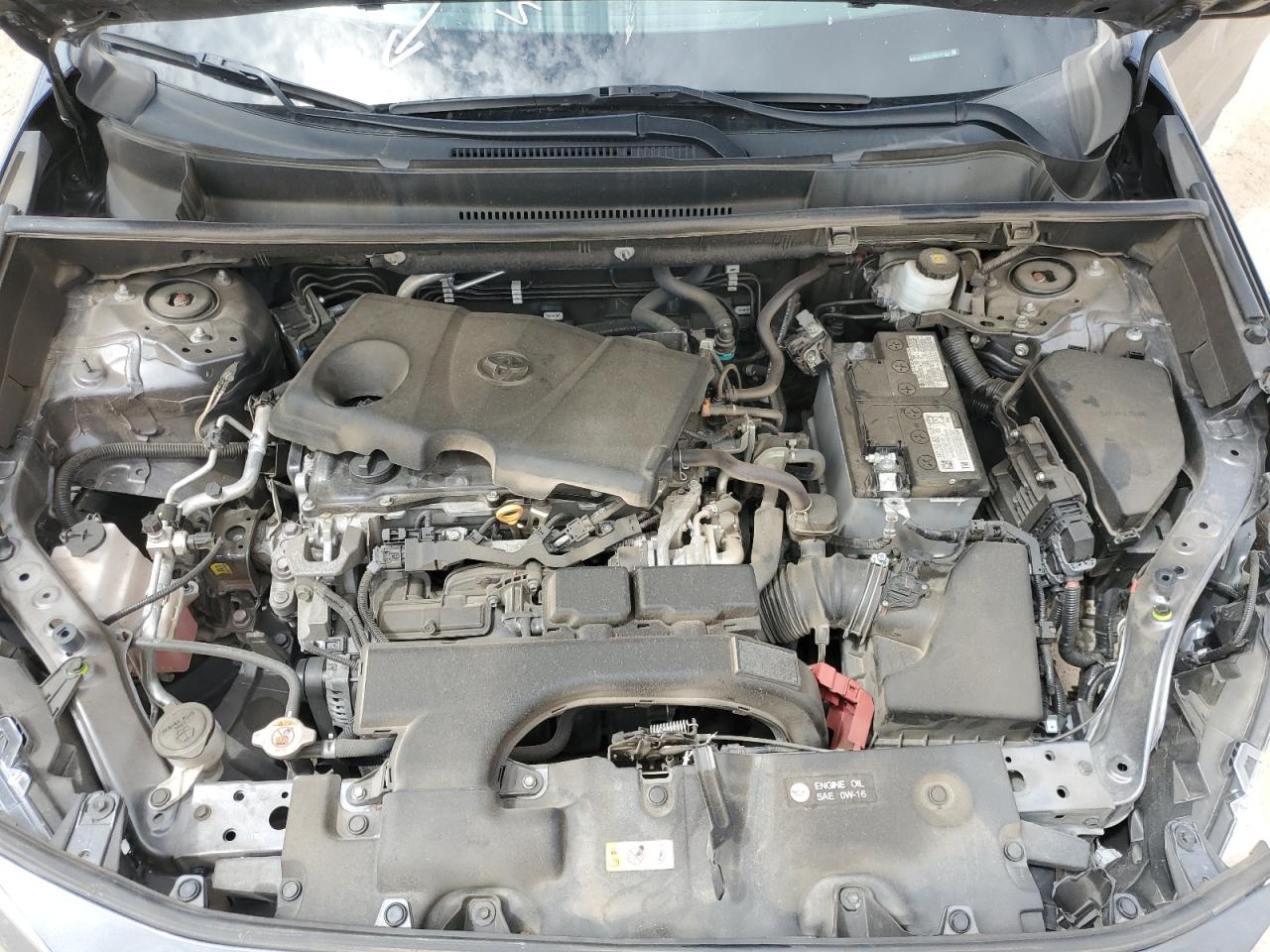 2T3F1RFV1MC185922 2021 Toyota Rav4 Le