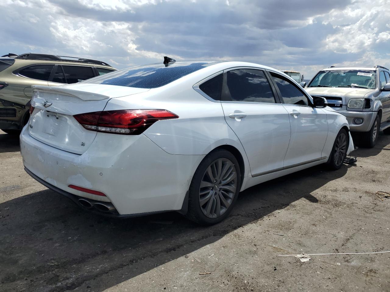 KMHGN4JF9FU046708 2015 Hyundai Genesis 5.0L