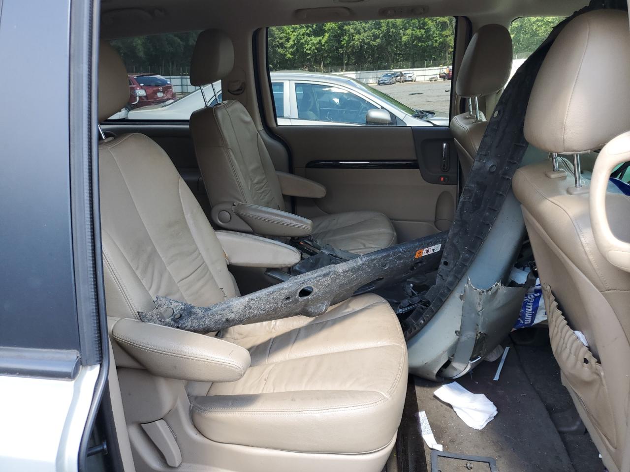 KNDMH4C77E6565795 2014 Kia Sedona Ex