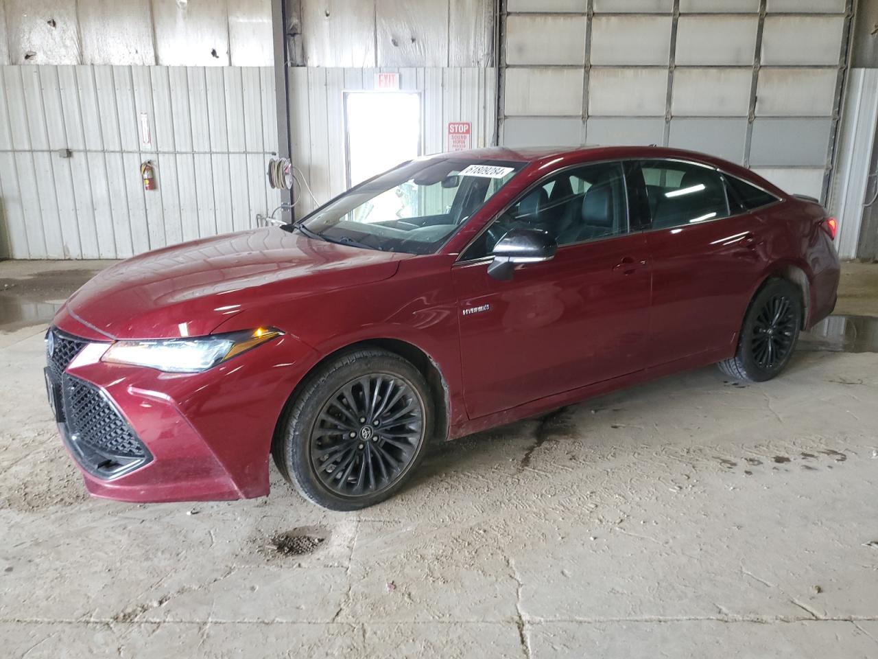  Salvage Toyota Avalon