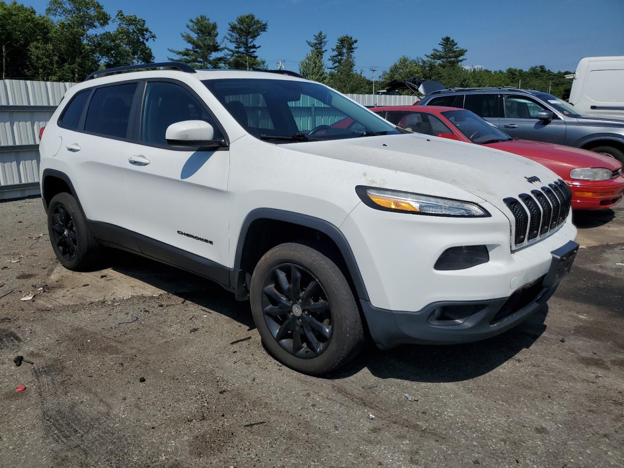 2014 Jeep Cherokee Latitude vin: 1C4PJMCS7EW285977