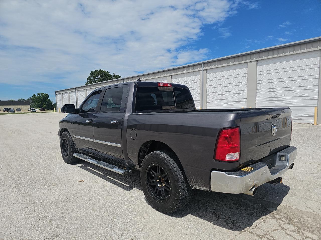 2016 Ram 1500 Slt vin: 1C6RR7LM4GS205718