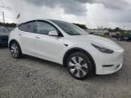 TESLA MODEL Y снимка