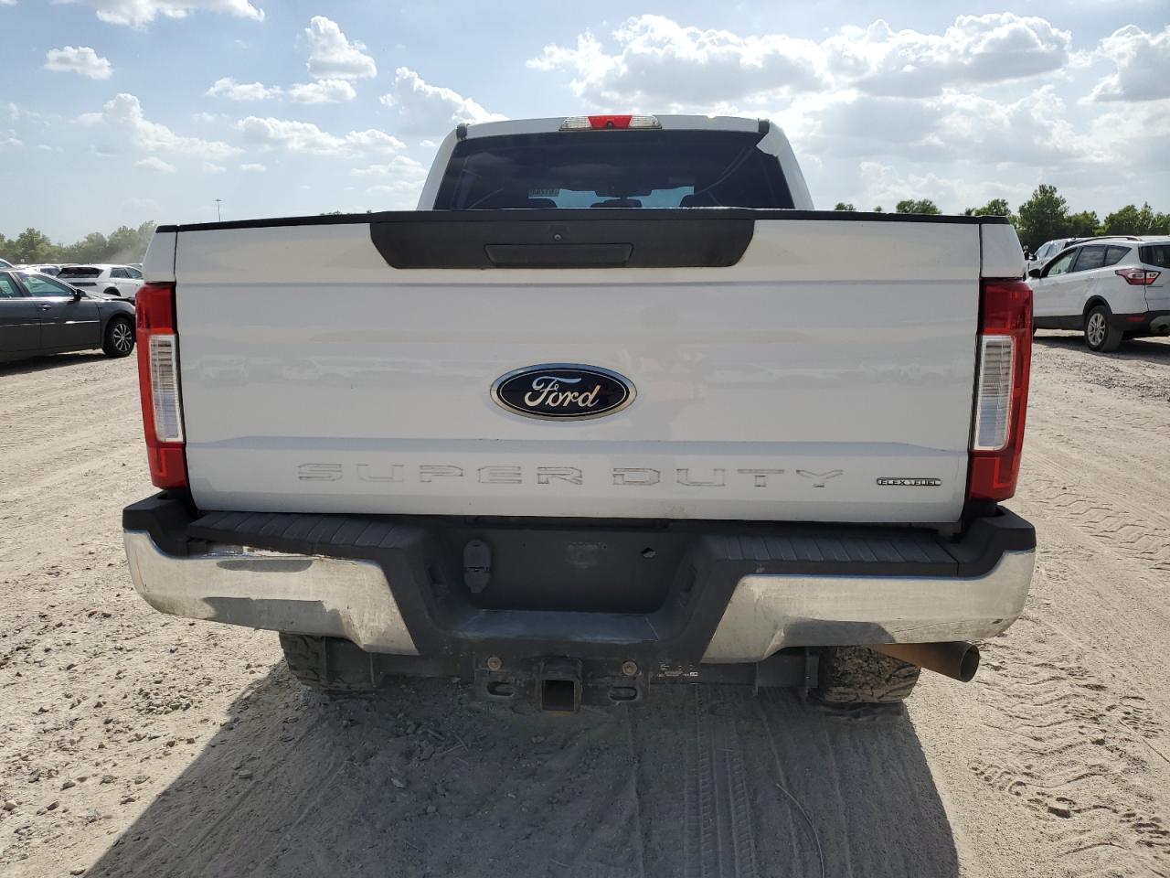 1FT7W2B69HEE31509 2017 Ford F250 Super Duty