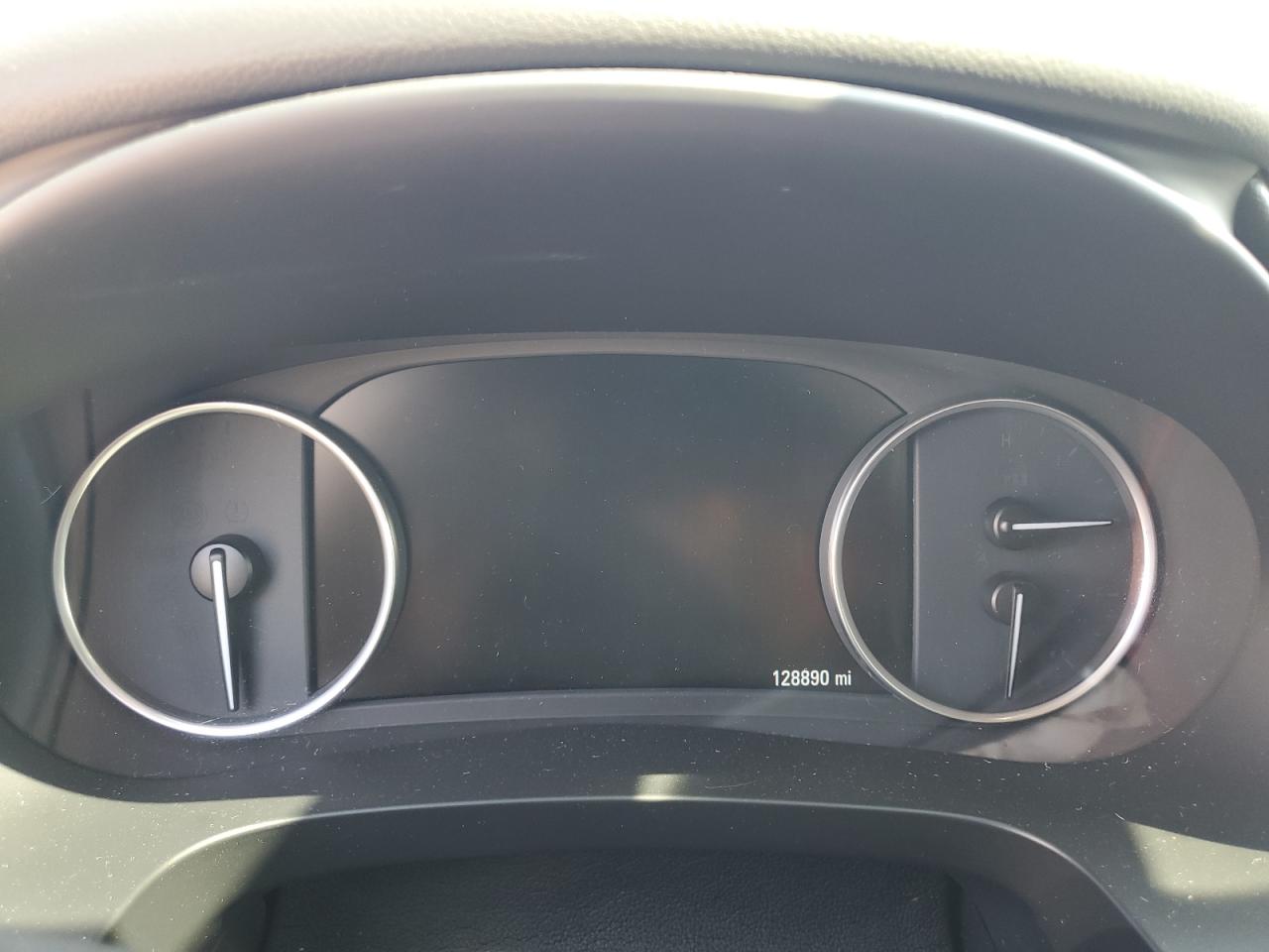 1G4ZP5SS4HU159635 2017 Buick Lacrosse Essence