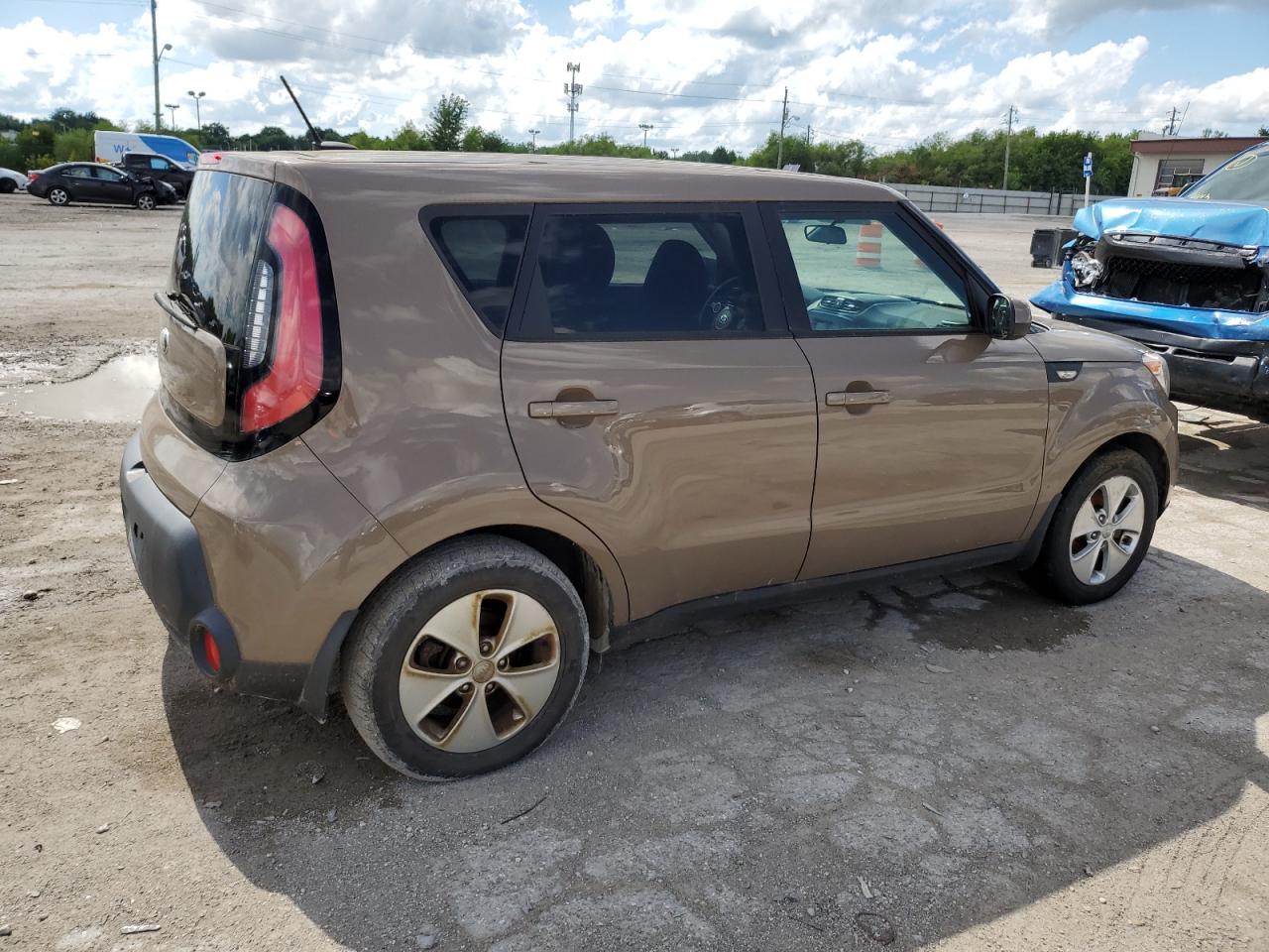 2014 Kia Soul vin: KNDJN2A2XE7054163