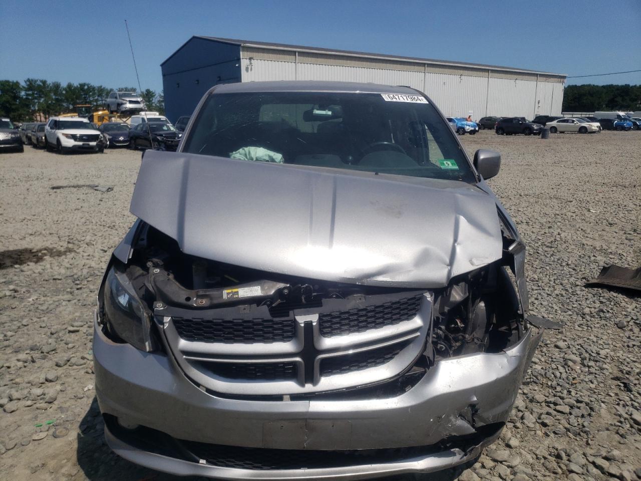 Lot #2826209543 2016 DODGE GRAND CARA