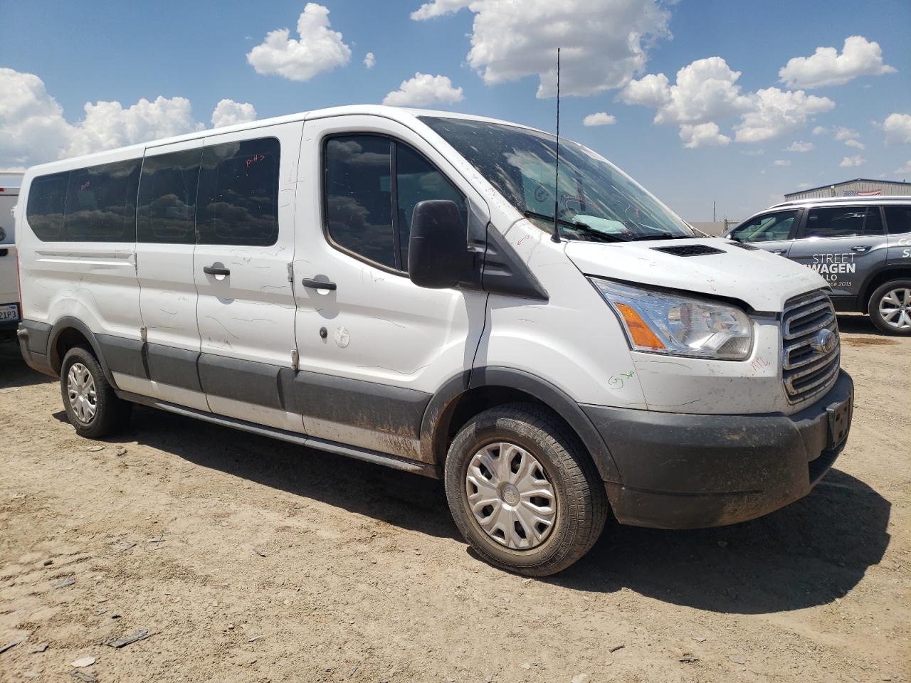 Lot #2823921178 2017 FORD TRANSIT T-