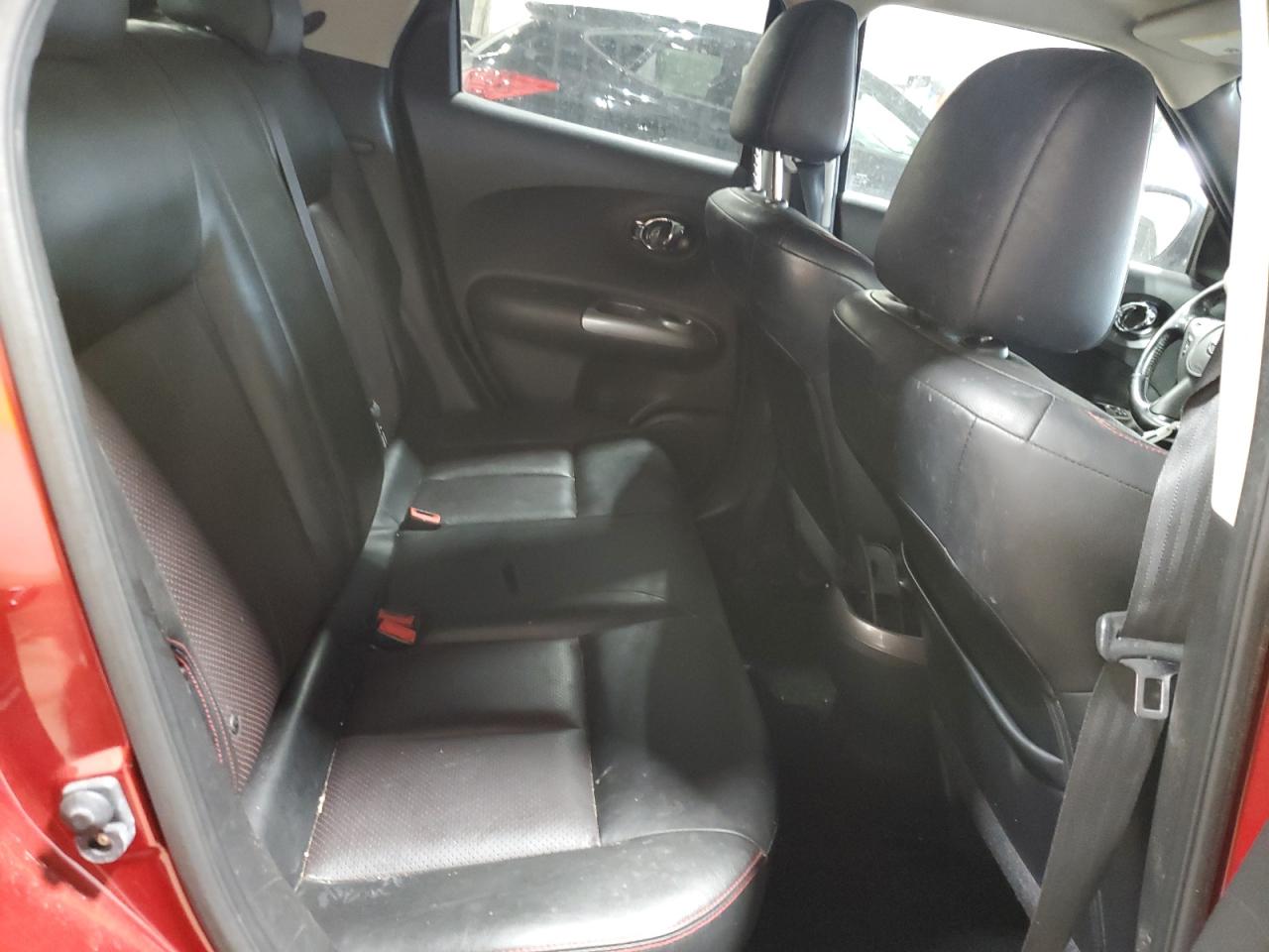 JN8AF5MV5CT126822 2012 Nissan Juke S