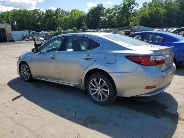 VIN JTHBW1GGXJ2186795 2018 Lexus ES, 300H no.2