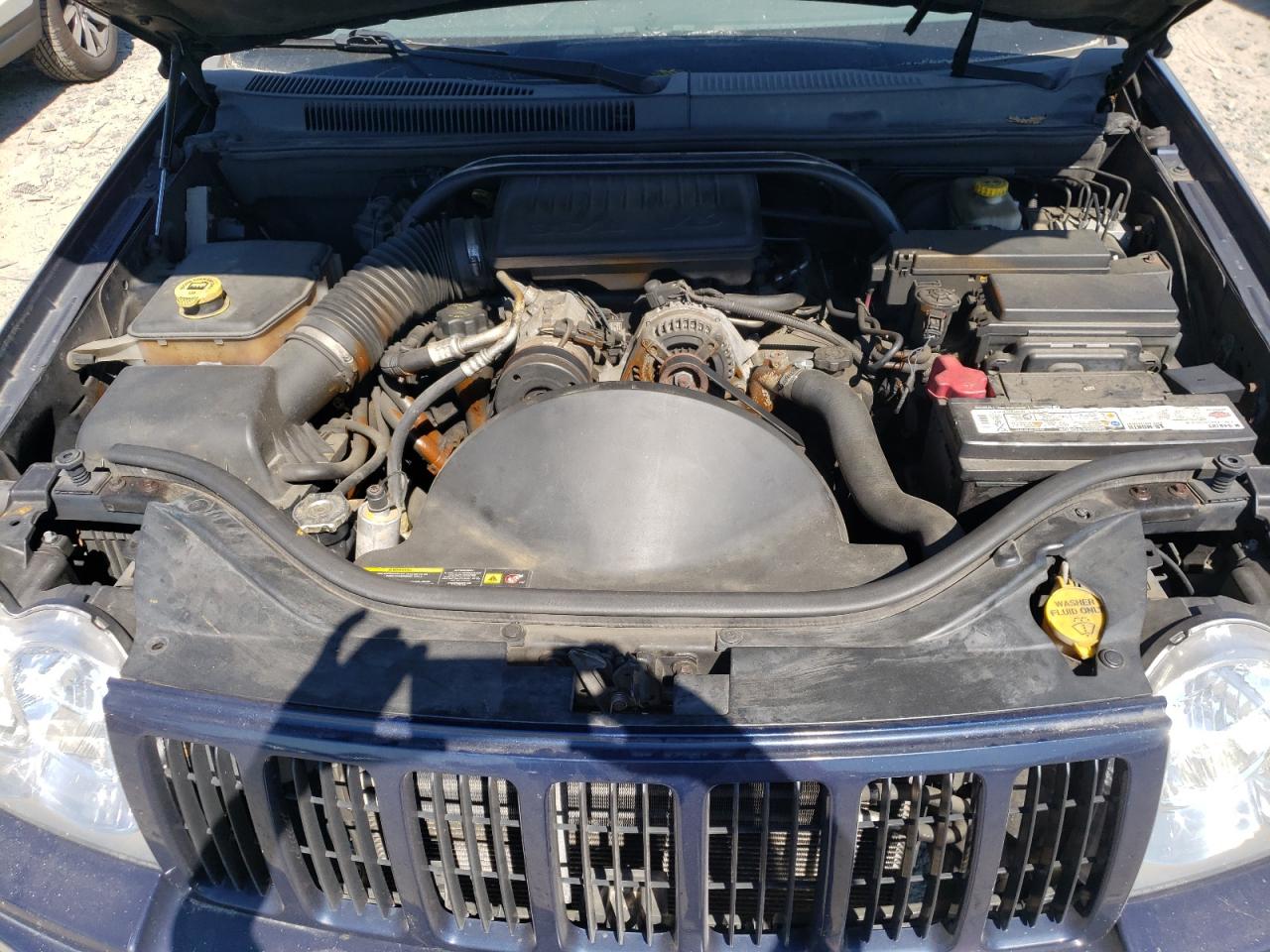 1J4GR48KX5C722268 2005 Jeep Grand Cherokee Laredo