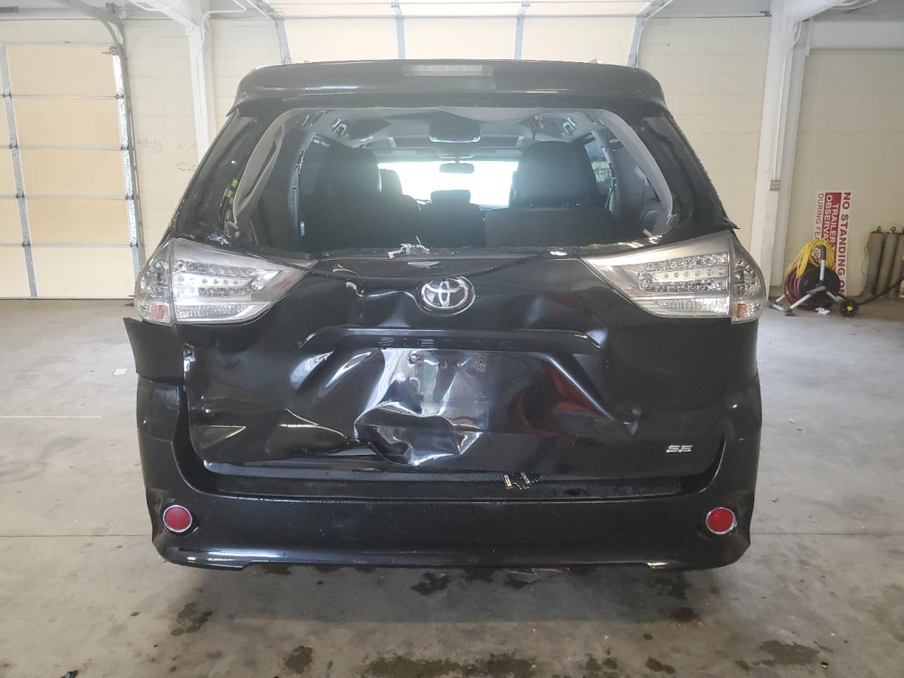 Lot #2945615113 2014 TOYOTA SIENNA SPO