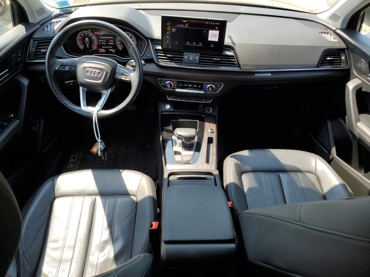 WA1BAAFY3M2084344 2021 Audi Q5 Premium Plus