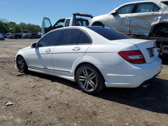 VIN WDDGF8AB7DR266585 2013 Mercedes-Benz C-Class, 3... no.2